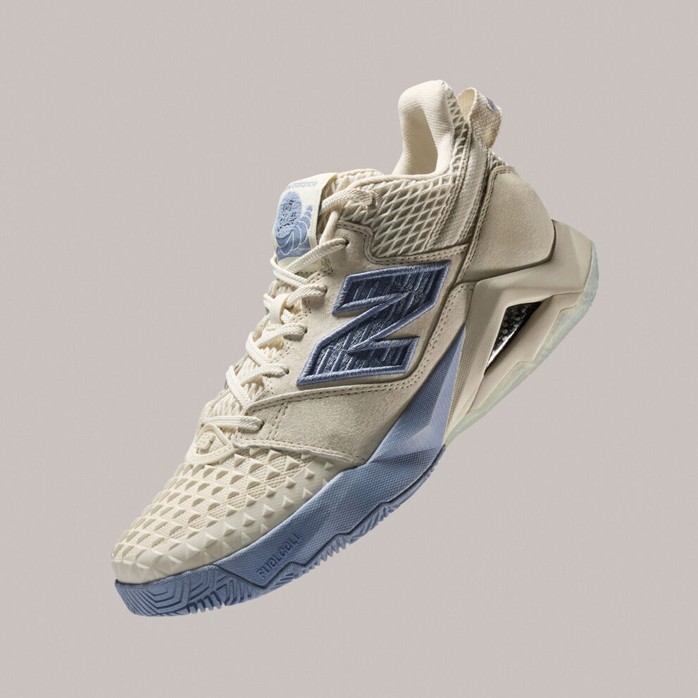 Floating image of Coco CG2 on a grey background